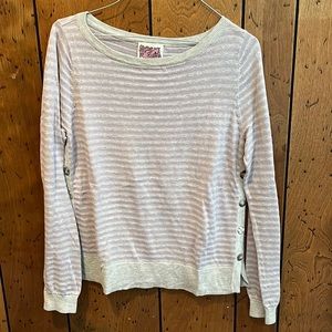Women’s sweater